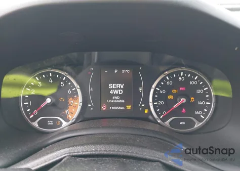 2015 Jeep Renegade Latitude z USA, uszkodzony, nr VIN ZACCJBBT3FPC07756